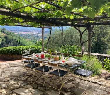 Vicopelago Villa | Villa Marra