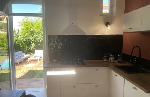 Les Baumettes Casa | Villa Marseillaise Avec Piscine et Terrain de Boules