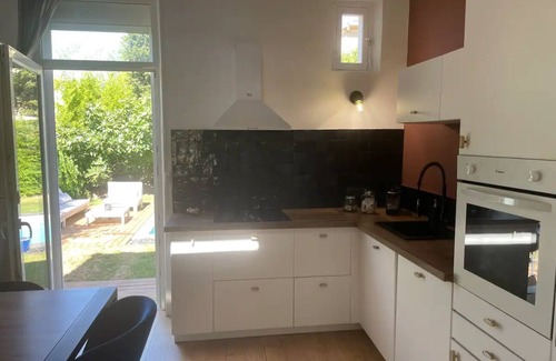 Les Baumettes Casa | Villa Marseillaise Avec Piscine et Terrain de Boules