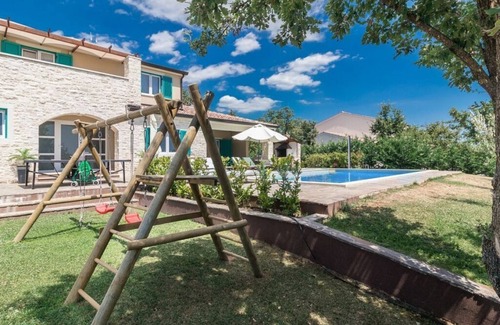 Muzini Villa | Villa Martha Comfortable holiday residence