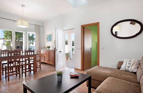 Conil de la Frontera Villa | Villa 'Martin' with Private Pool, Wi-Fi and Air Conditioning