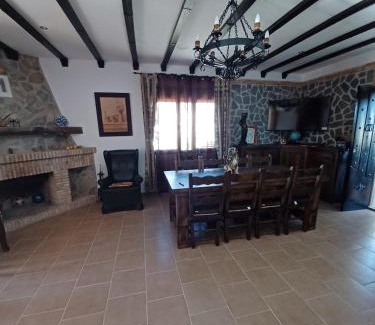 Alcalá del Valle Villa | VILLA MARTINEZ ALQUILER RURAL ISABEL
