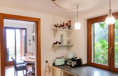 Carlazzo Casa | Casa de vacaciones Villa Massimo en Carlazzo - 6 personas, 3 dormitorios