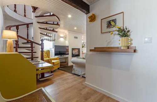 Aveiro Casa | Villa Mau Maria incl Parking by Home Sweet Home Aveiro