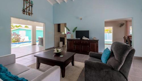 Barber Casa | Villa Maya