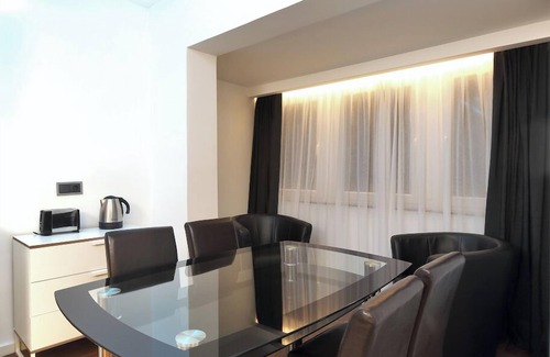 Hollerich Apartamento | Villa Medici 12 Two-Bedroom Apartment (6 Adults)