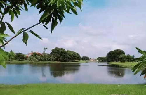Sungai Pelek Casa | Villa Medina Lake Bungalow 15 pax Bagan Lalang