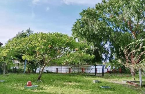 Sungai Pelek Casa | Villa Medina Lake Bungalow 15 pax Bagan Lalang