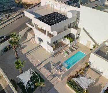 Municipio 5 Apartamento | Villa Mediterranea Apartments - Seaview, Pool & Garden