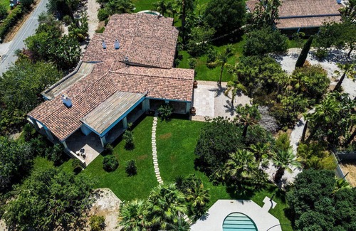 Santa Margherita di Pula Villa | Villa Medusa, luxury and relaxation in the most beautiful area of Sardinia