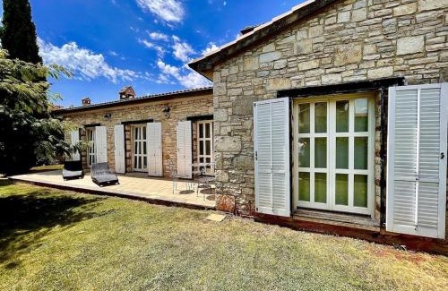 Sveti Lovrec Villa | Villa Melissa - Istrisches Steinhaus mit Pool in guter Lage