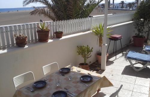 Playa Honda Villa | Villa Mela