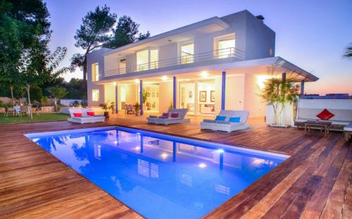Bahía de San Antonio Villa | Villa Melody