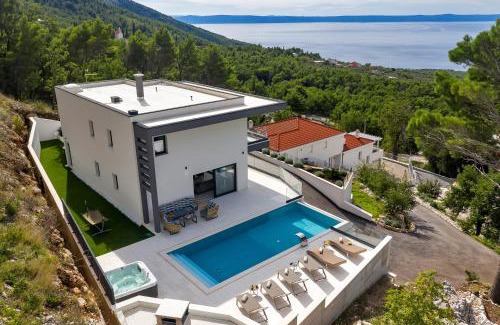 Bast Villa | Villa Melody