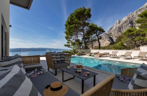 Bast Villa | Villa Melody