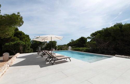 Ciutadella de Menorca Casa | Villa Menorquina con piscina en la playa