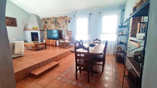 Yaco Casa | Villa Mery