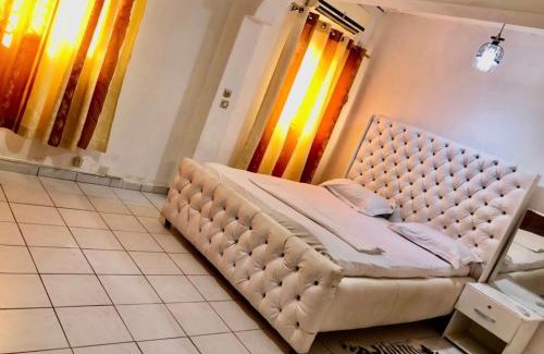Douala Apartamento | Villa meublée trois chambres Bonamoussadi