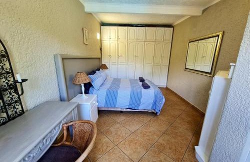 St. Lucia Apartamento | Villa Mia 9, St Lucia Self-catering unit in Popular tourist town near beaches