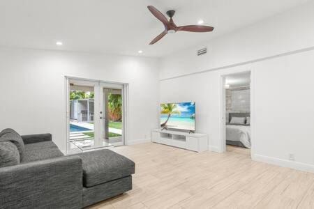 Northeast Miami Casa | Villa Miami Poolside Paradise