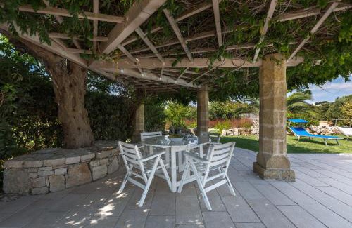 Torre Vado Villa | Villa Mila by BarbarHouse