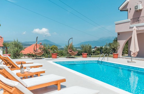 Kotor Villa | Villa Mina con piscina privada en Kotor