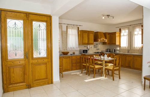 Argaka Villa | Villa Minoas - Cuatro Habitaciones Villa, Capacidad 10