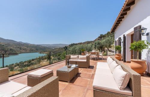 Valle de Lecrín Villa | Villa Mirador del Lago