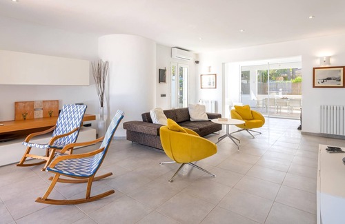 Marina Manresa Villa | Villa Miramar junto a la playa, con vistas al mar, piscina y Wi-Fi