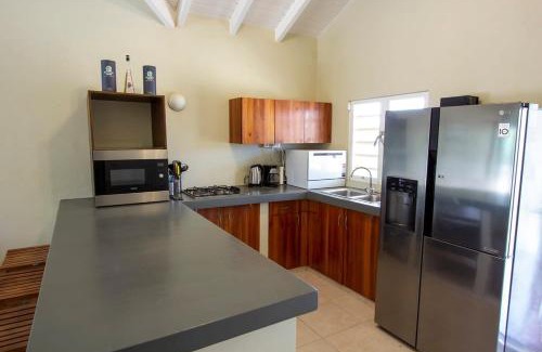 Belnem Villa | Villa Mistralea