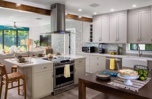 Midtown Casa | **VILLA MODERNA @ MIDTOWN** Immaculate Home & Pool + LAST KEY SERVICES…