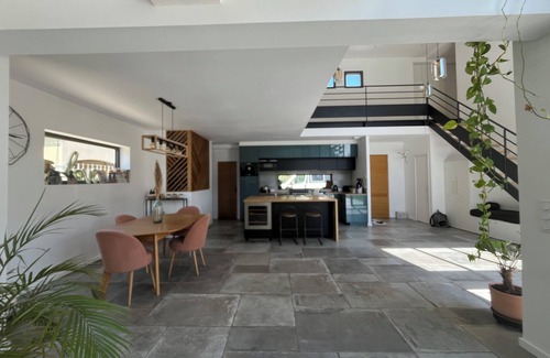 Pujaut Villa | Villa Moderne à 10 Minutes D'avignon Intra Muros ou 20 Minutes Pont DU Gard!