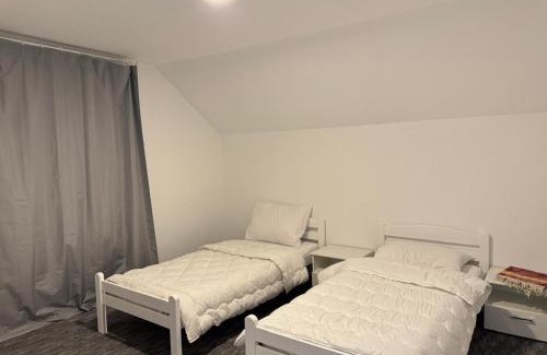 Hadzici Casa | villa modsa
