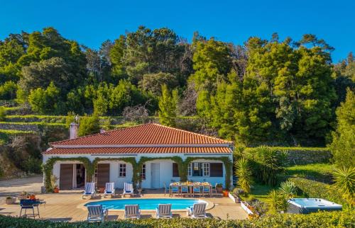 Monchique Casa | Villa Monchique Royal by Algarve Vacation