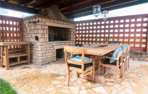 Visnjan Casa | Villa Montona