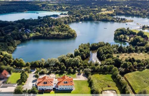 Tannenhausen Apartamento | Villa Moorstern am Badesee Tannenhausen