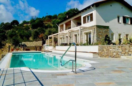 Dolceacqua Villa | Villa Morghe