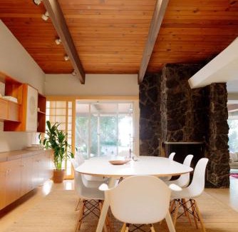 Los Angeles Casa | Villa Mountain Getaway with a Pool Hot Tub 5 Beds