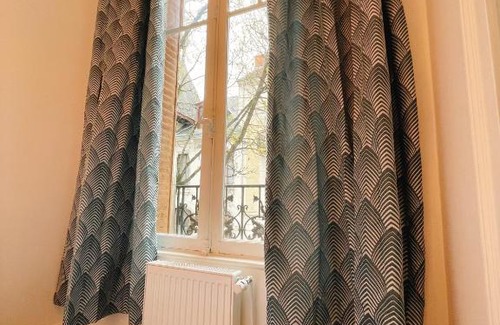 Cœur de Ville Apartamento | Villa muguette - coeur de Vichy-1er étage-balcon