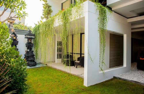 Drupadi Villa | Villa Muse Seminyak - 500 meters from Beach