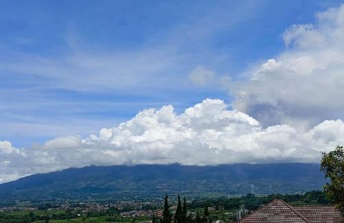 Agam Casa | Villa Mutiara Guguak Randah Syariah