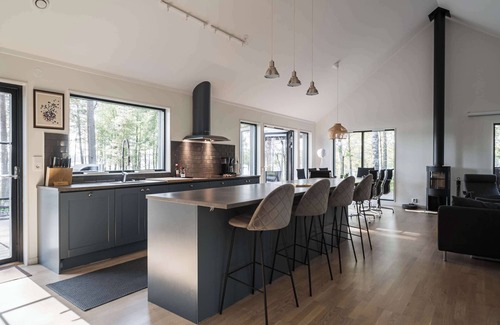 Gallstad Casa | Villa Nabben - strong pines, lakeview and beach