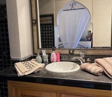 Bourrous Villa | VILLA NAKHLA