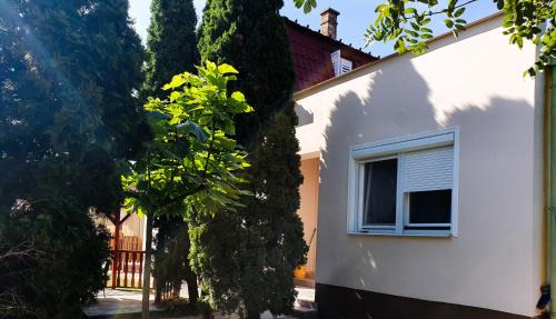 Balatonlelle Apartamento | Villa Napsugár