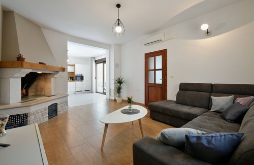 Galizana Villa | Villa Natali with private pool and kids playground near Fažana