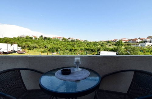 Crno Apartamento | Villa Natura Two Bedroom Apartment