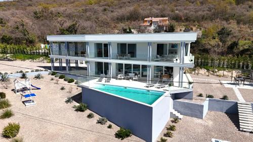 Brgod Villa | VILLA NAVIS