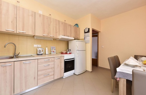 Vinjerac Villa | Villa con vista a la montaña, paz y relajación, piscina privada.