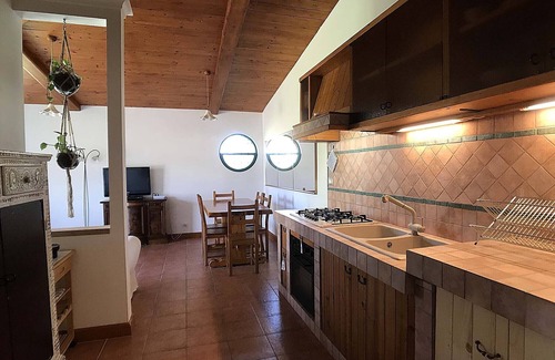 San Felice Circeo Villa | Villa cerca de la playa con jardín y estacionamiento - Capacidad para 6 + 2