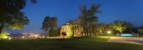 Tolentino Casa | Villa Nena